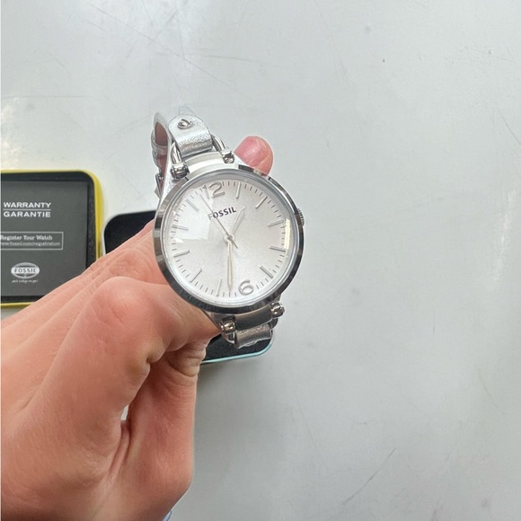 Fossil Georgia White Dial White Leather Strap Women's Watch NWT L44-1 - Picture 1 of 7